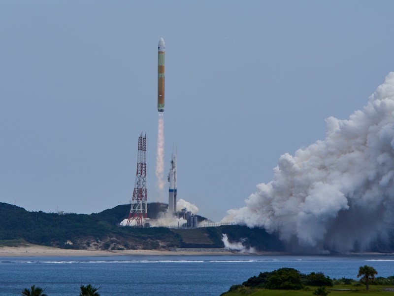 日本H3火箭复飞成功，携带6颗卫星进入轨道