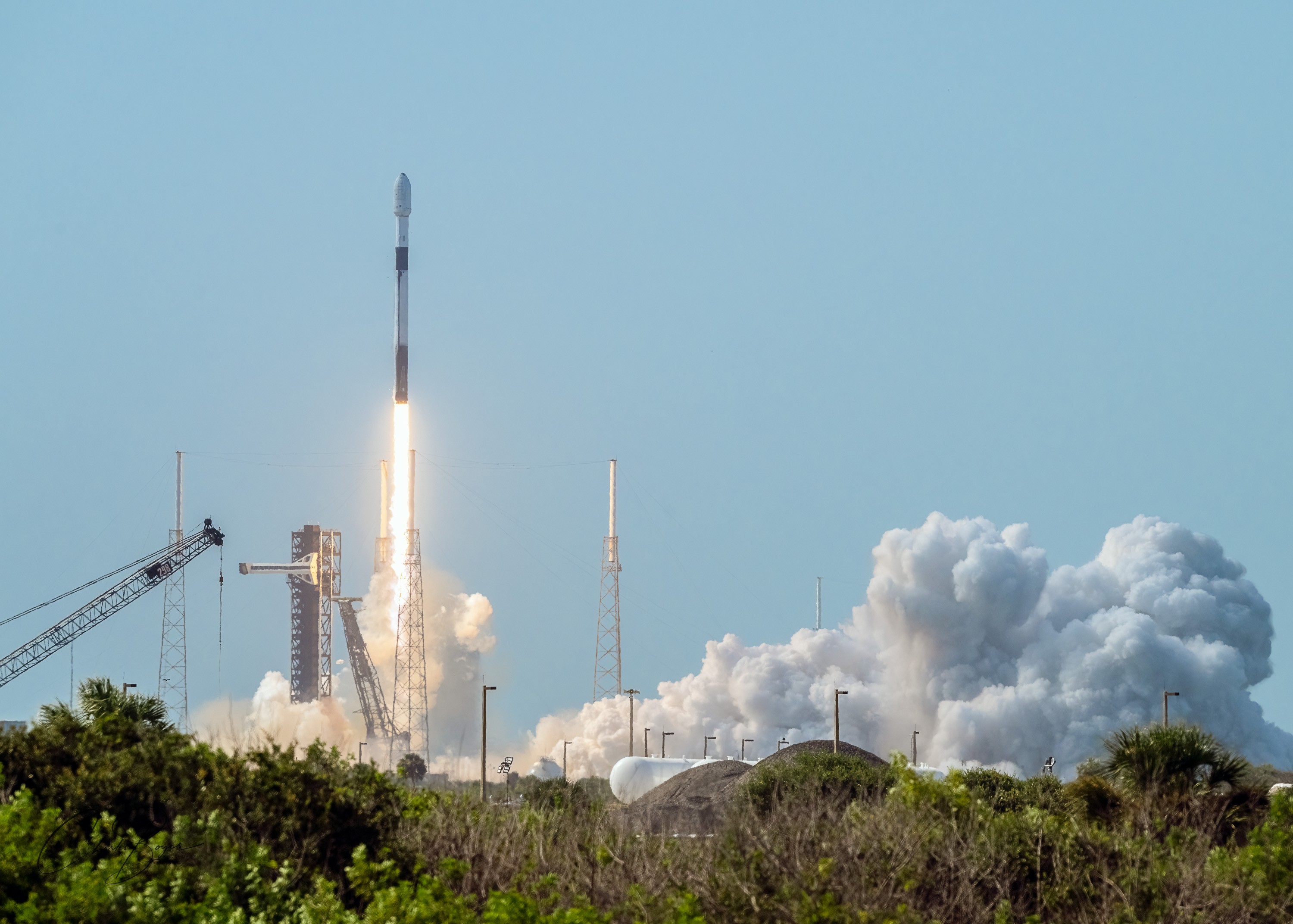 SpaceX发射Northrop Grumman卫星延寿机器人,为GEO卫星安装推进模块