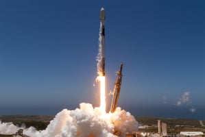 美国太空军将发射合同上限提高至170亿美元，应对卫星发射需求激增