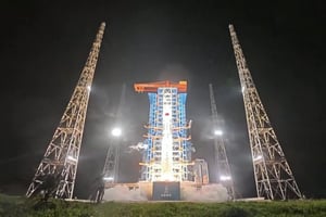 千帆星座加速组网：两天两发，长征六号改与长征八号甲接力入轨
